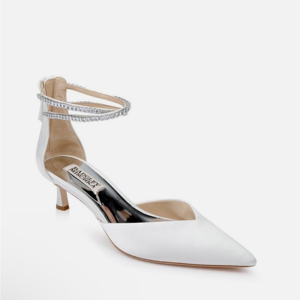 Badgley Mischka Collection Lilibeth Kitten Heel Ankle Strap Pump